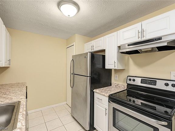 2nd image of 9831 Sunrise Blvd Unit P35