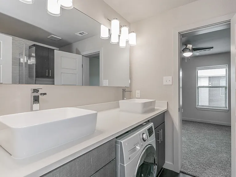 Reserve on Abrams Apartments — Photo 74
