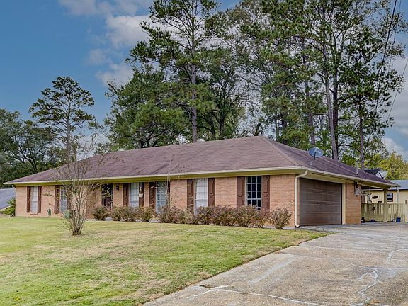 2nd image of 531 Inglewood Dr