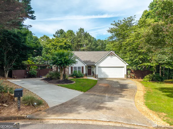 1600 Eagle Dr, Woodstock, GA 30189