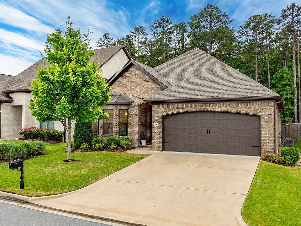 1st image of 700 Wildcreek Cir