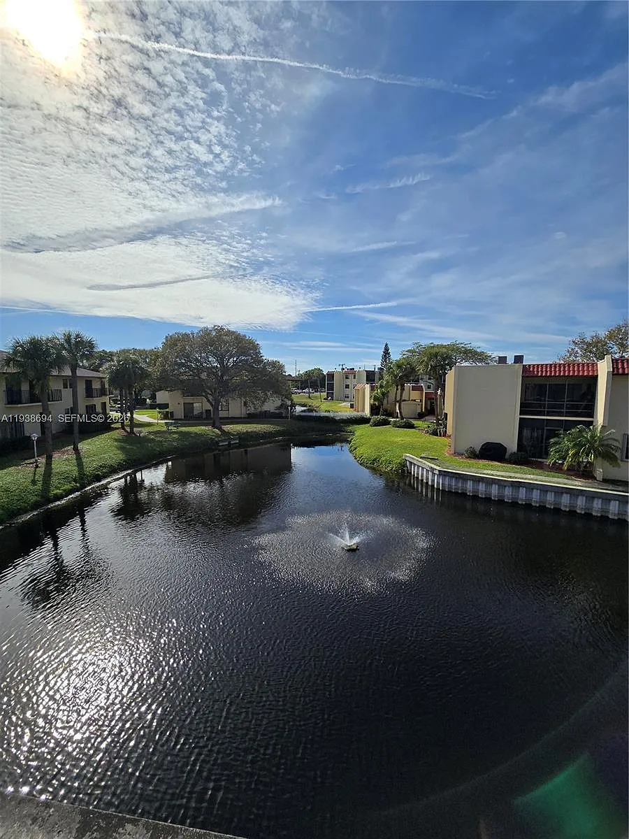 Building Photo - 2050 Oleander Blvd #9-206