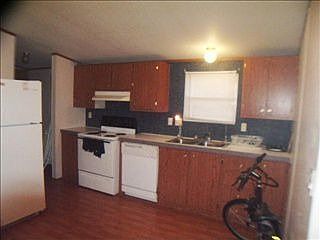 2nd image of 106 Live Oak Dr