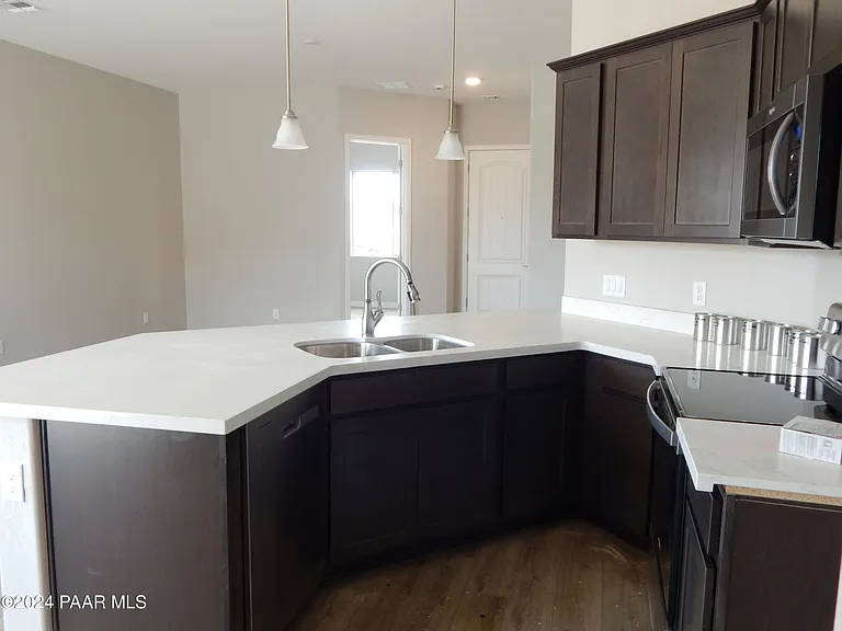 4972 N Medford Way — Photo 7