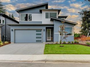 21461 NW Kenai Ct, Portland, OR 97229