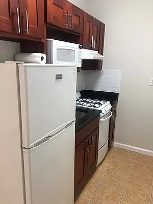 Rented by Landmark Real Estate | media 12