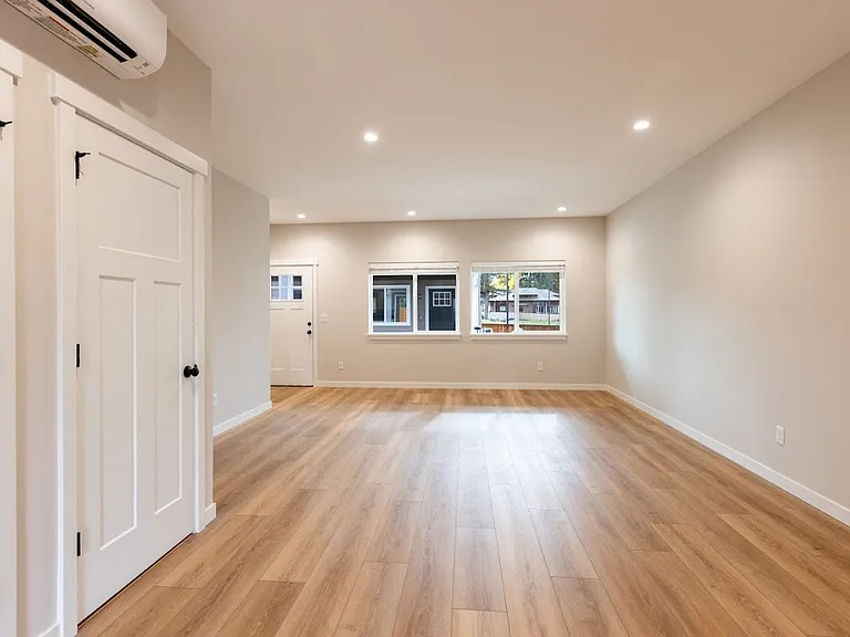 13822 SE Oatfield Rd #3C — Photo 15