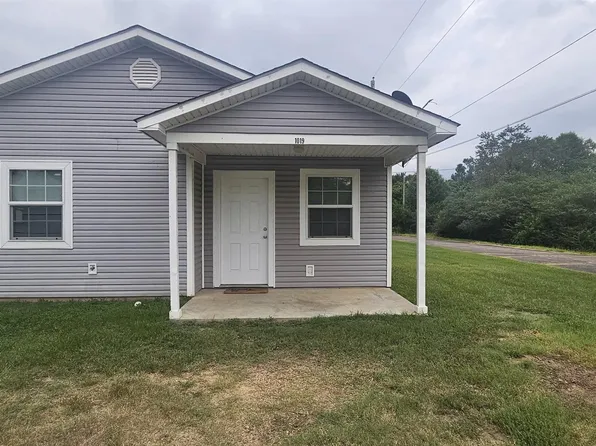 1019 S Price St, Nashville, AR 71852