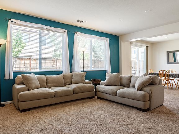 3rd image of 1825 Glenmark Way