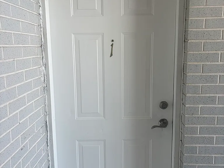 9517 Mansfield Ave #1 — Photo 3