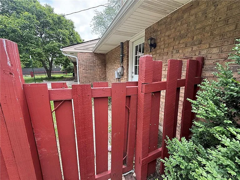 1201 E Centerville Station Rd — Photo 13