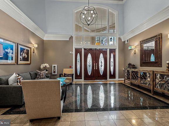 2nd image of 2700 Stone Cliff Dr Unit 206