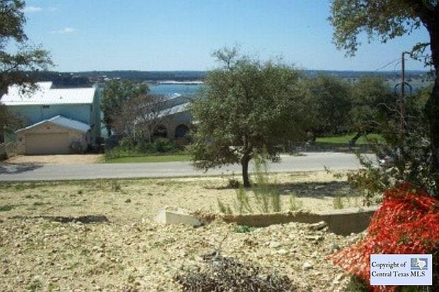 1st image of 2098 Glenn Dr