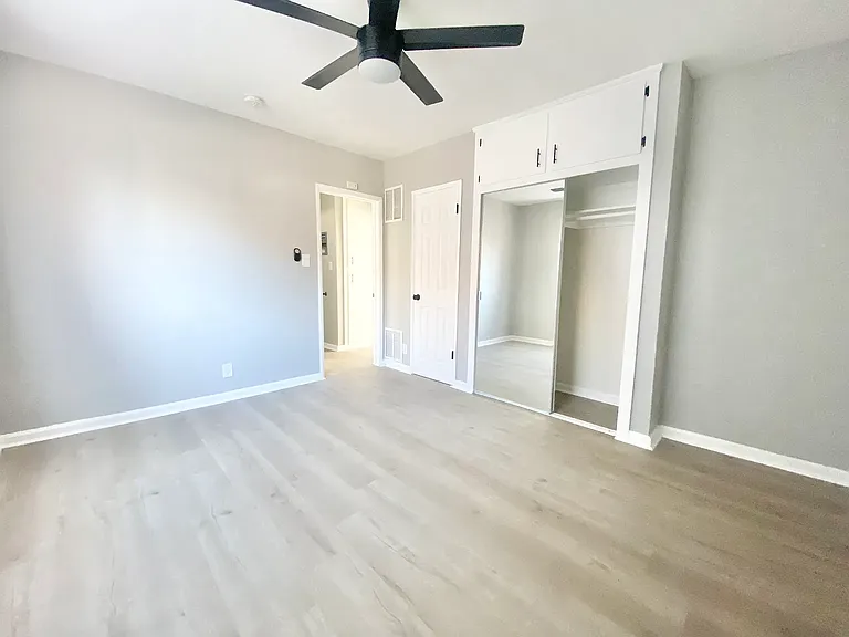 6019 8th Ave #1 — Photo 4
