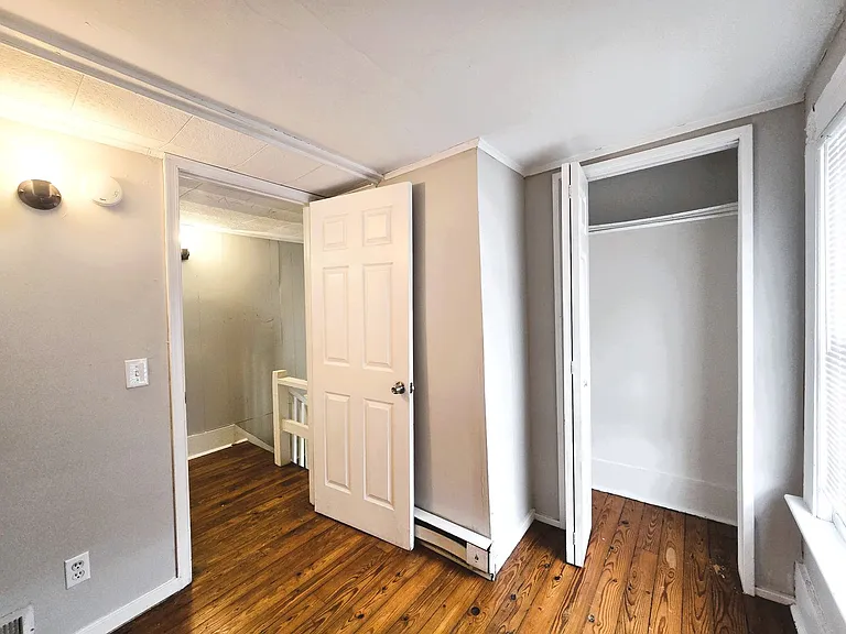 2239 Cobbs St — Photo 13