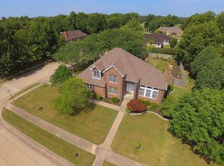 3008 Woodgate Dr, Pittsburg, KS 66762