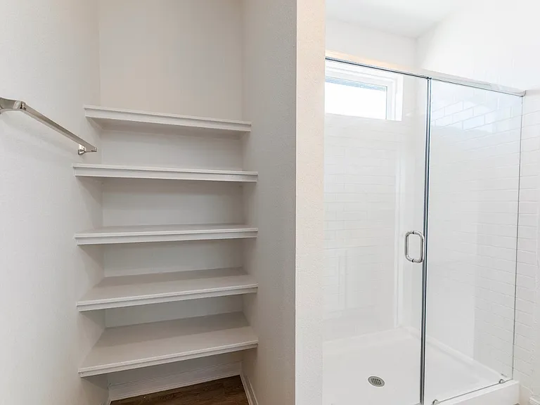 11130 Hollinger Cir — Photo 9