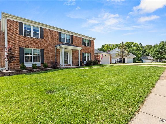 3rd image of 2117 Woodlet Park Dr