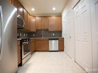1145 Halifax Pl, Hamilton, NJ