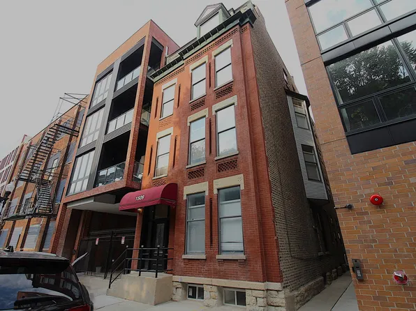 1509 N Sedgwick St, Chicago, IL 60610
