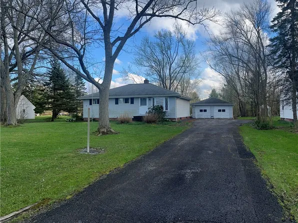 33500 Arthur Rd, Solon, OH 44139