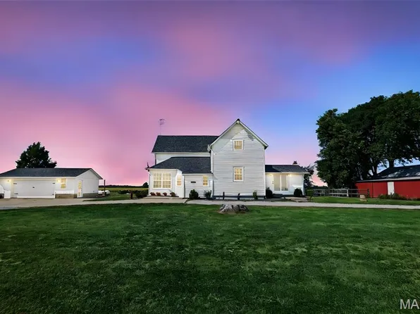 5599 County Highway 21, Nashville, IL 62263