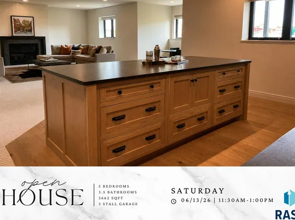 5509 E Morningside Cir, Sioux Falls, SD 57110