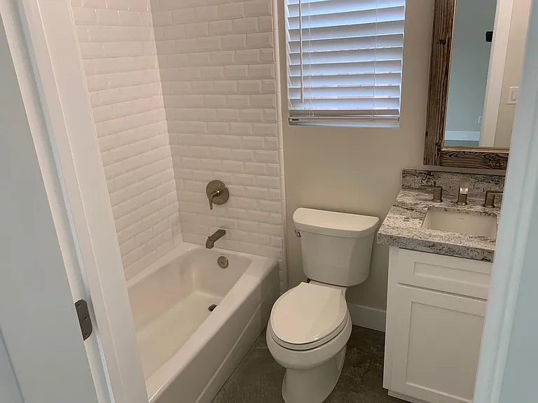 2101 Raleigh Cir #200 — Photo 10
