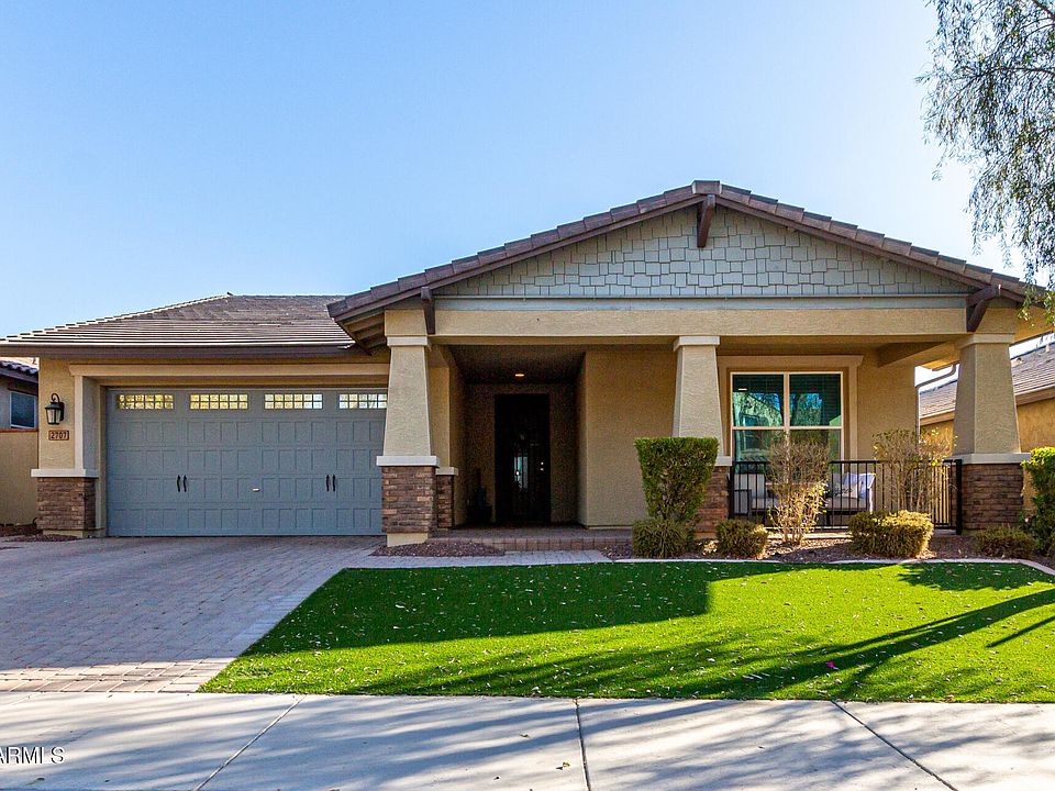 1st image of 2707 N Acacia Way