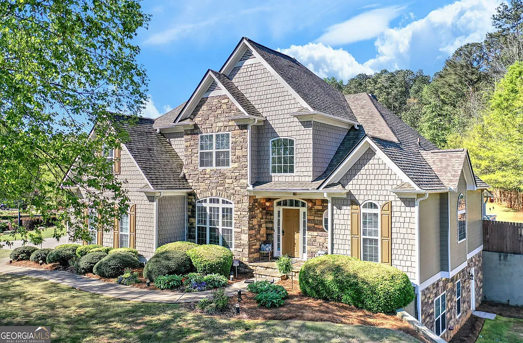 1366 Tamarack Lakes Dr photo 1