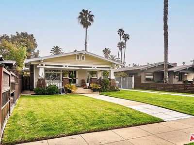 144 S Hobart Blvd, Los Angeles, CA, 90004