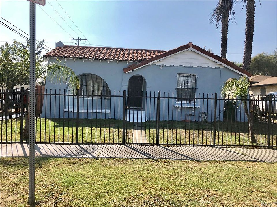 1st image of 600 W 104th Pl