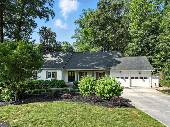 591 Clubwood Ct, Marietta, GA 30068