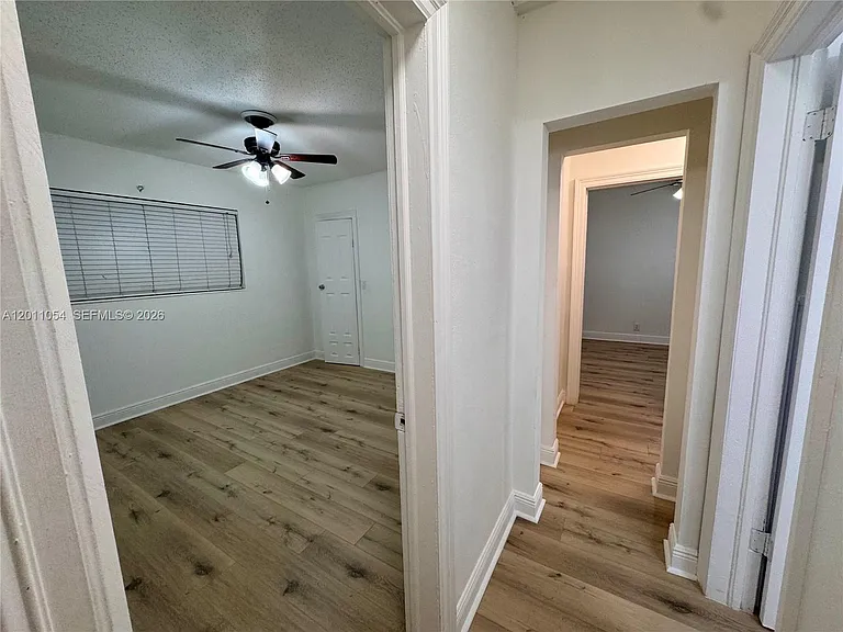 2240 NE 171st St #11 — Photo 6