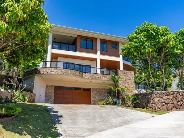 4967 Maunalani Cir #B, Honolulu, HI 96816