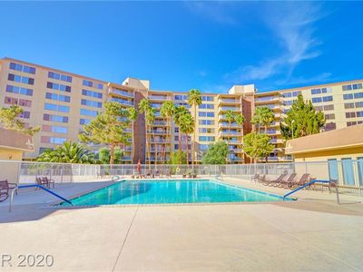 205 E Harmon Ave APT 611, Paradise Town, NV, 89169