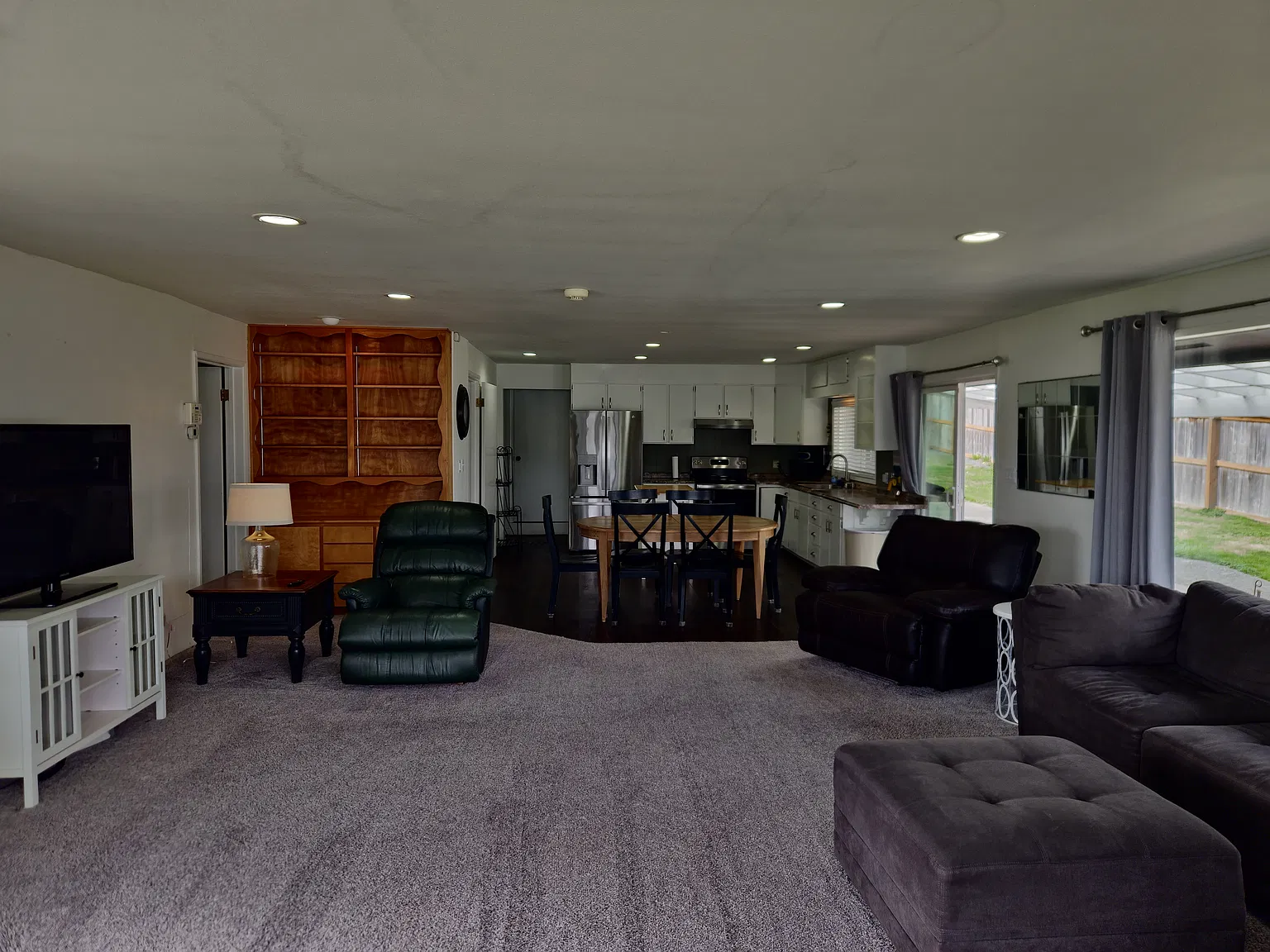 1 bed, 1000 sqft, $2,500 — Photo 3