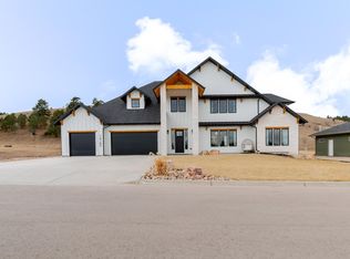 14183 Saddle Hill Dr, Rapid City, SD 57702