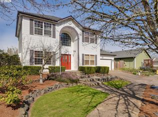 1807 SW Songbird St, McMinnville, OR 97128
