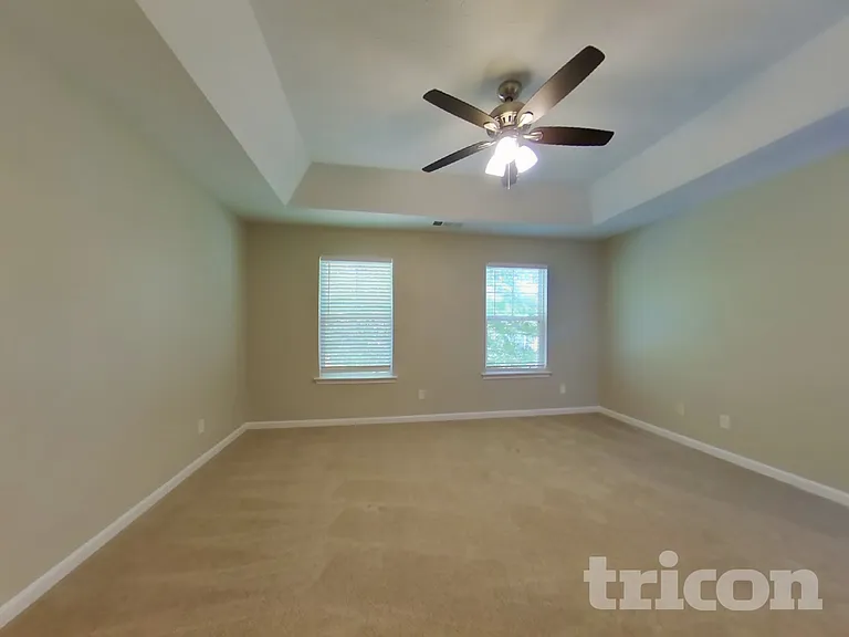 4757 Highpoint Way — Photo 9