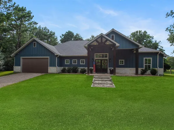 28406 Riley Rd, Waller, TX 77484