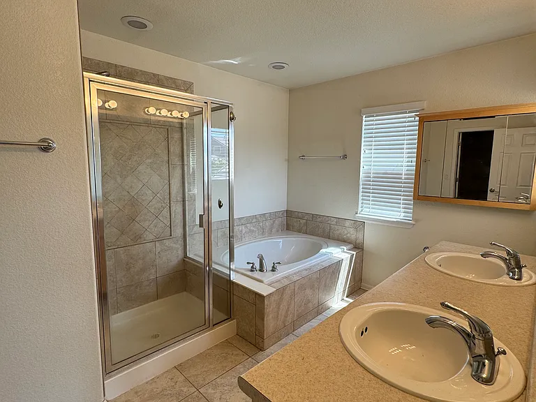 10962 Timber Ridge Ln — Photo 15