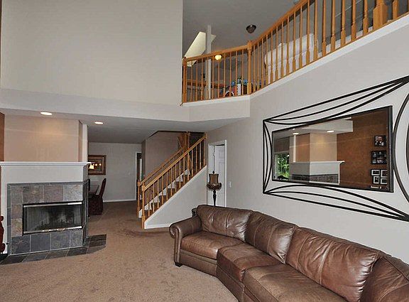 5th image of 1054 N Glenview Ct #1054