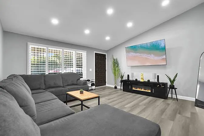 2350 Osbun Rd #OSBUN SQUARE — Photo 6