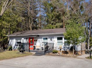 18 Cherrywood Ln, Innisfil, ON L9S1M6