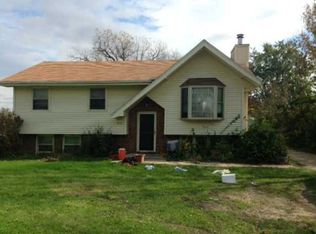 615 4th St, Minburn, IA 50167