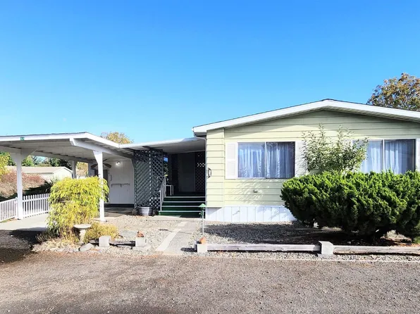 17 Juniper Mobile Ests, Sequim, WA 98382