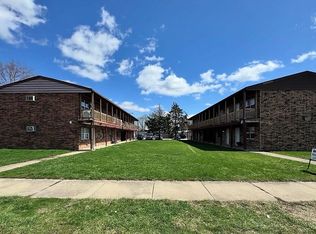 1328-1334 Juniper Dr, Rantoul, IL 61866