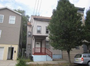 25 Garfield Ave, Paterson, NJ 07522