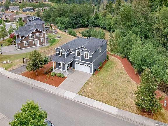 3rd image of 17002 W Hill Dr E